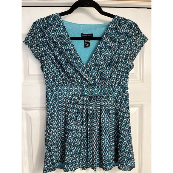New York & Company Tops - Vtg New York City Design Co Babydoll Top Small‎ Y2K Medallion 90s Fairy